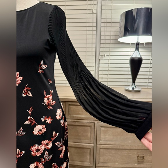 Black dress with pretty sleeve detail and v neck back; size small - Picture 3 of 4